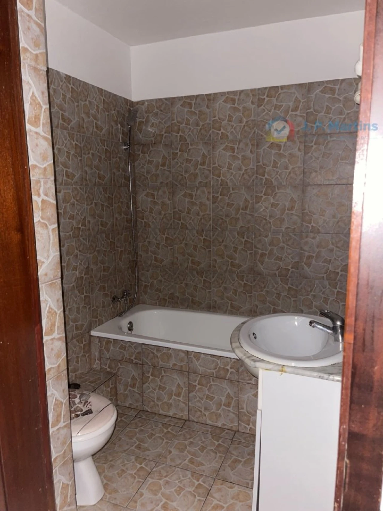 Apartamento T3 para Venda em Corroios Foto 16