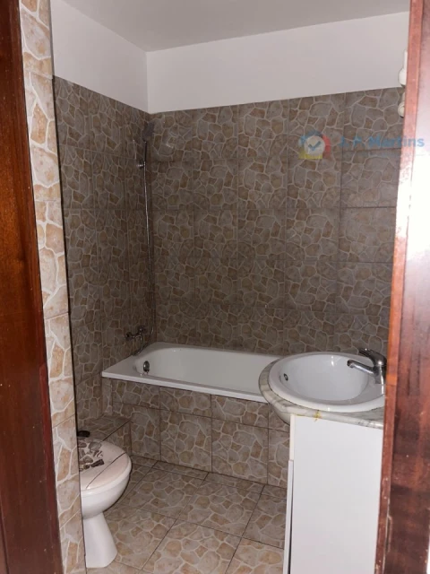 Apartamento T3 para Venda em Corroios
