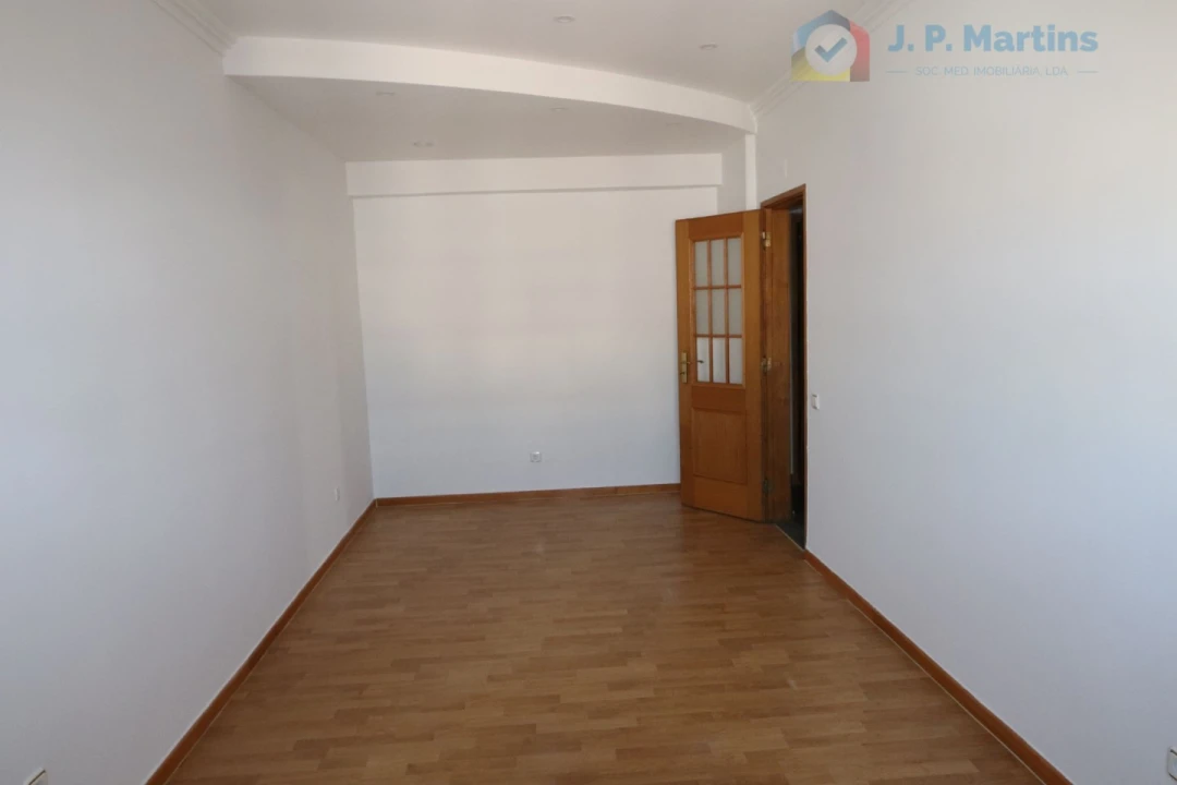 Apartamento T3 para Venda em Amora Foto 1