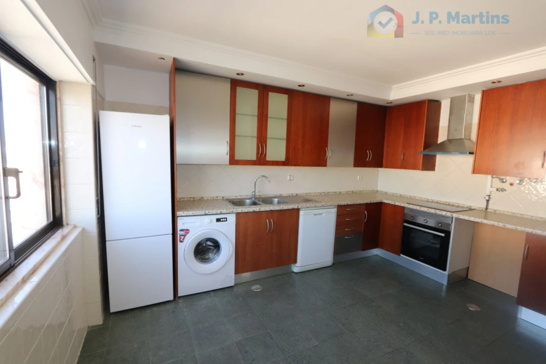 Apartamento T3 para Venda em Amora Foto 5