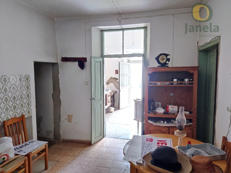 Moradia T3 para Venda em Alte Foto 2