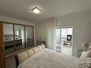Apartamento T4 para Venda em Portimão