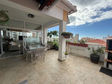 Apartamento T4 para Venda em Portimão