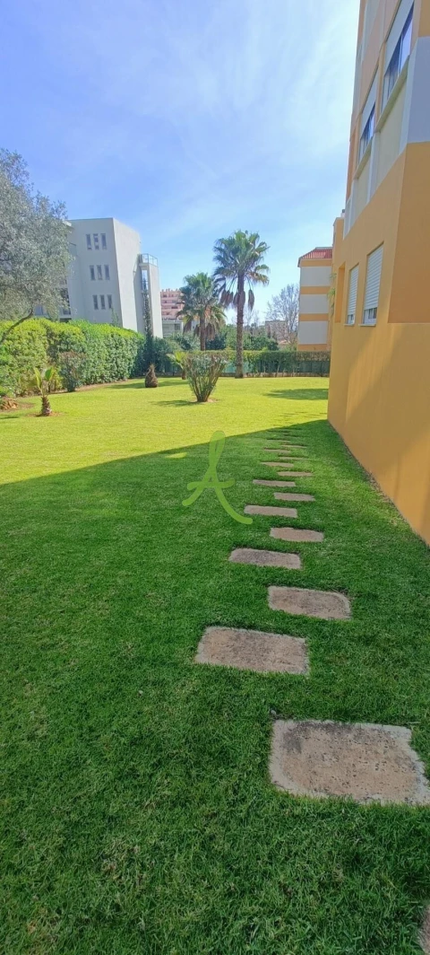 Apartamento T4 para Venda em Portimão
