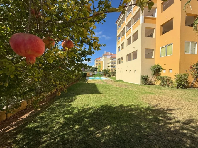 Apartamento T4 para Venda em Portimão Foto 55