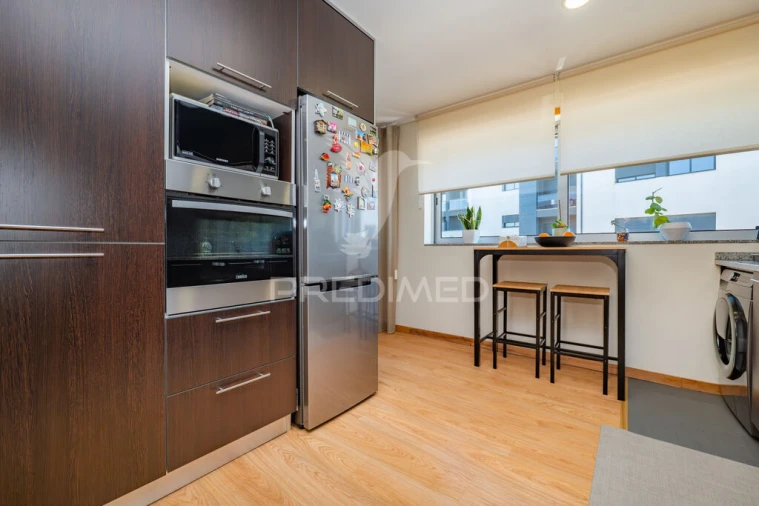 Apartamento T3 para Venda em Vila de Prado Foto 5