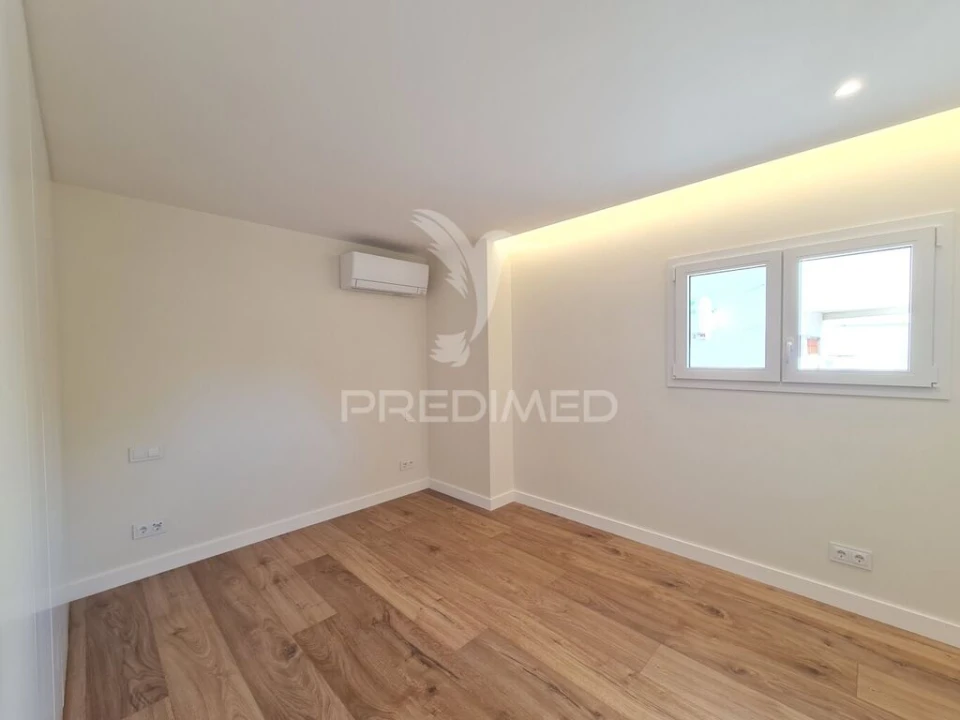 Apartamento T1 para Venda em Cascais e Estoril Foto 13