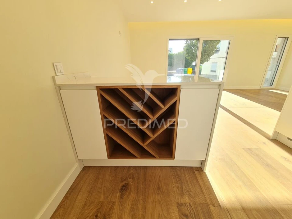 Apartamento T1 para Venda em Cascais e Estoril Foto 7