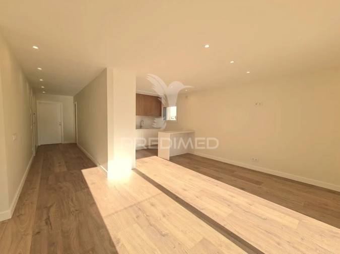 Apartamento T1 para Venda em Cascais e Estoril Foto 9