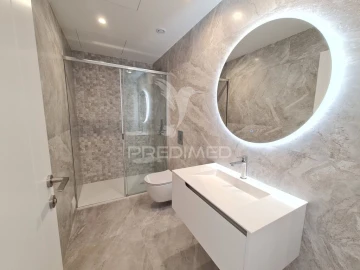 Apartamento T4 para Venda em Cascais e Estoril