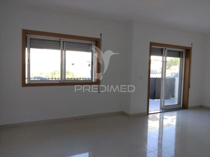 Moradia T5 para Venda em Vila Nova da Telha Foto 3