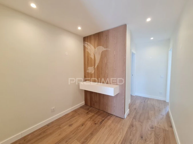 Apartamento T3 para Venda em Cascais e Estoril Foto 13