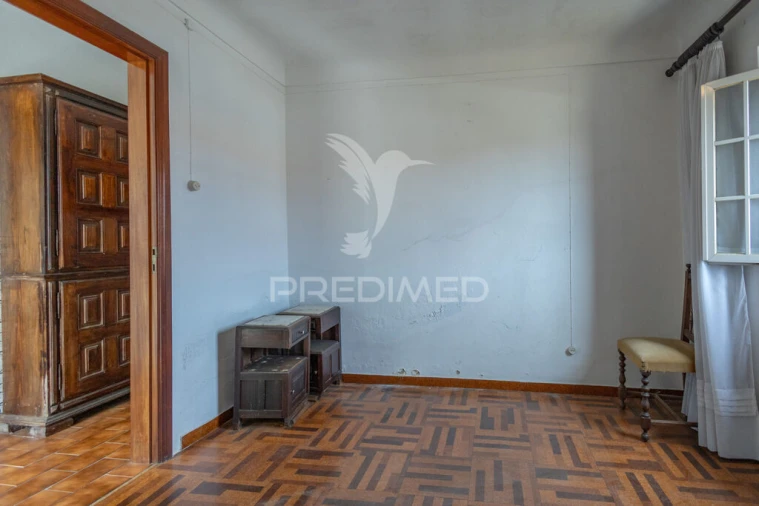 Moradia T3 para Venda em Mora Foto 7