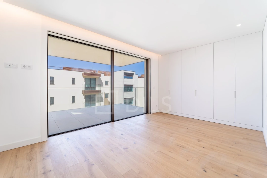 Apartamento T2 para Venda em Canidelo Foto 3