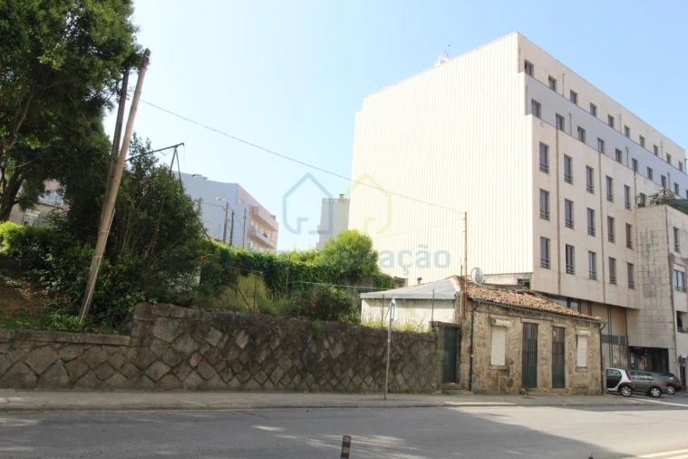 Terreno P/ Prédio para Venda em Braga (Maximinos, Sé e Cividade) Foto 11