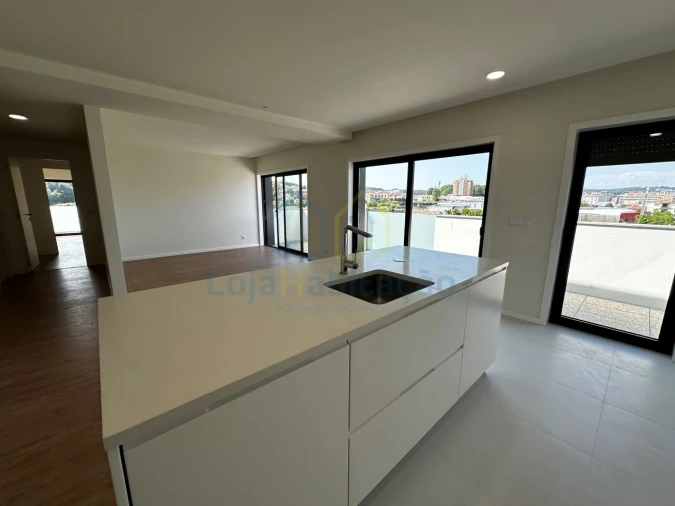 Apartamento T2 para Venda em Vila Nova de Famalicão e Calendário Foto 8