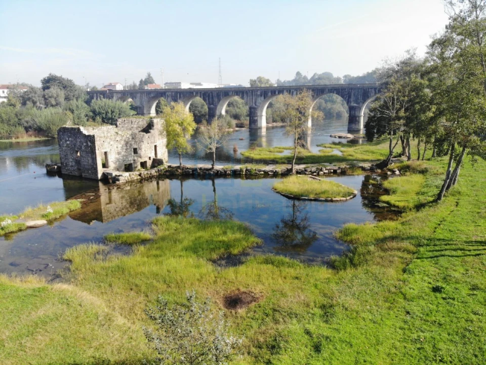 Moradia T12 para Venda em Palmeira Foto 16