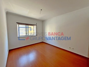 Apartamento T3 para Venda em Barreiro e Lavradio