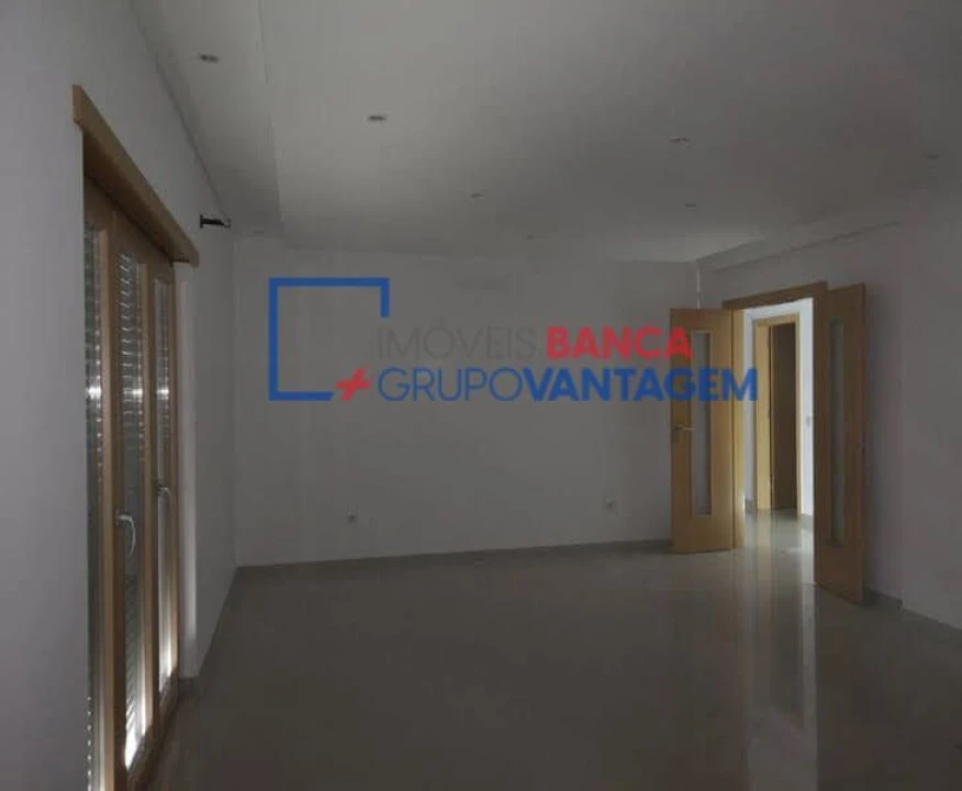 Apartamento T3 para Venda em Pinhal Novo Foto 3