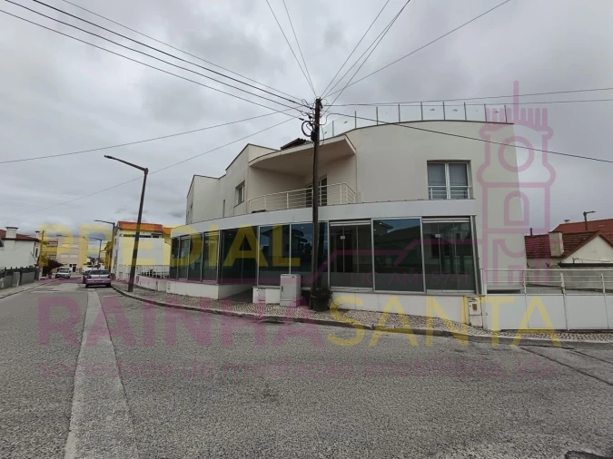 Negócio para Arrendamento em São Pedro Foto 21