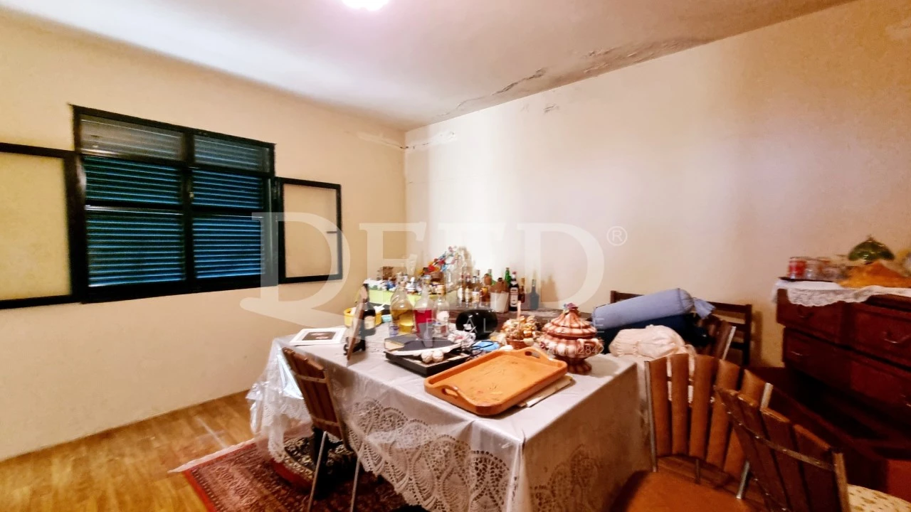 Moradia T2 para Venda em Ribeira Brava Foto 6