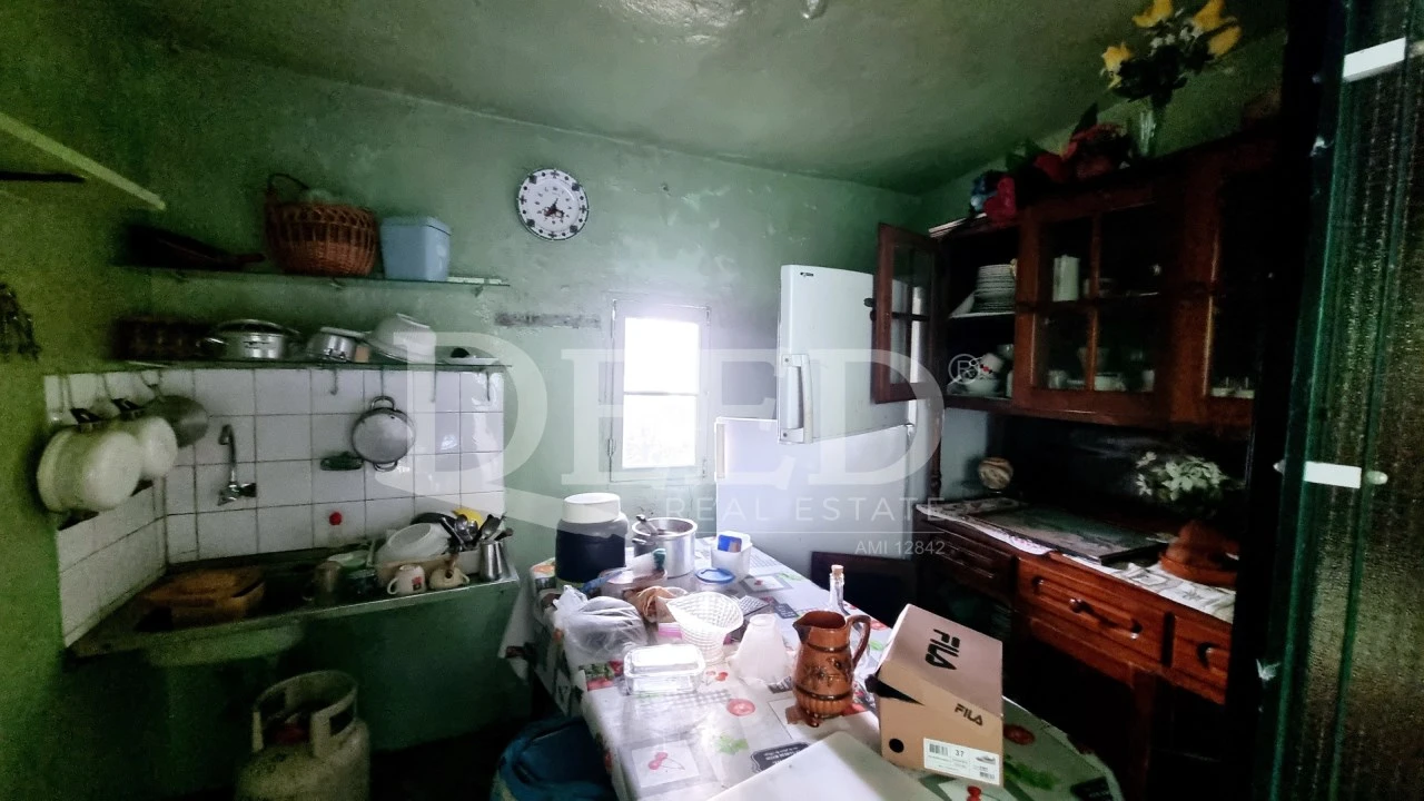 Moradia T2 para Venda em Ribeira Brava Foto 8