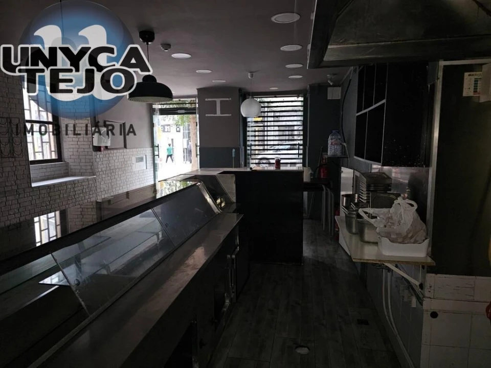 Negócio para Arrendamento em Almada, Cova da Piedade, Pragal e Cacilhas Foto 8