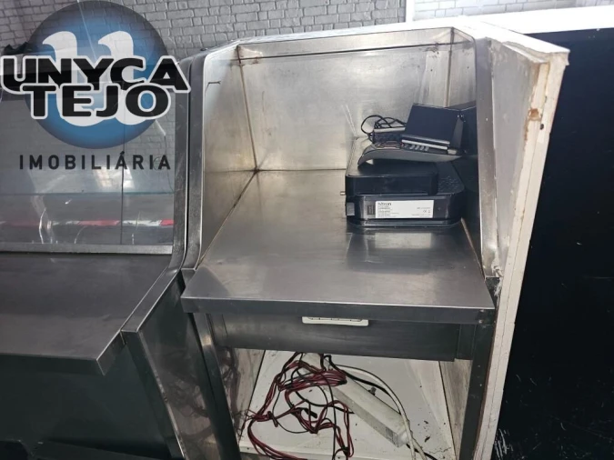 Negócio para Arrendamento em Almada, Cova da Piedade, Pragal e Cacilhas Foto 13