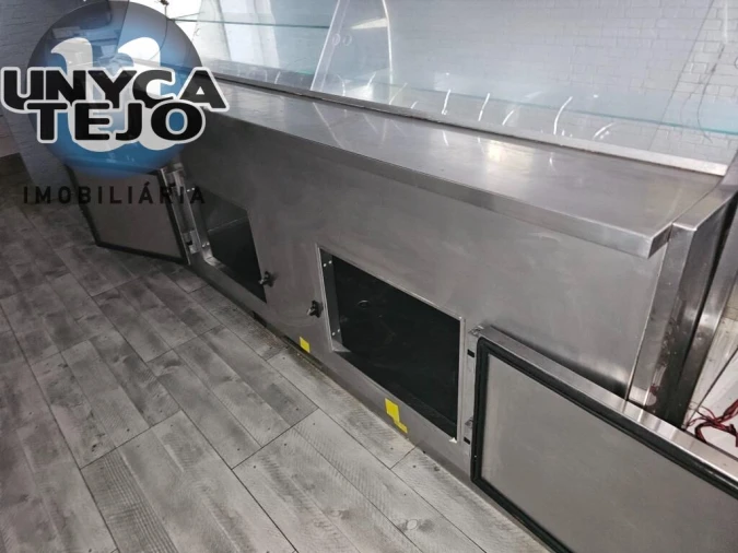 Negócio para Arrendamento em Almada, Cova da Piedade, Pragal e Cacilhas Foto 9