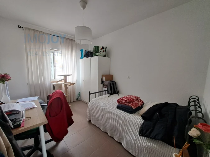 Prédio para Venda em Casal de Cambra Foto 10