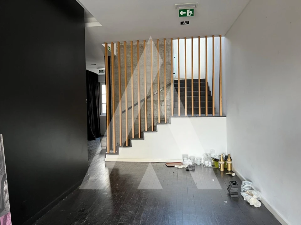 Prédio para Venda em Leiria, Pousos, Barreira e Cortes Foto 32