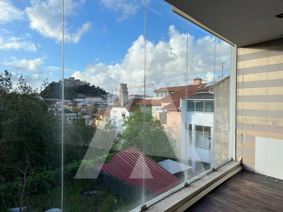 Prédio para Venda em Leiria, Pousos, Barreira e Cortes Foto 2