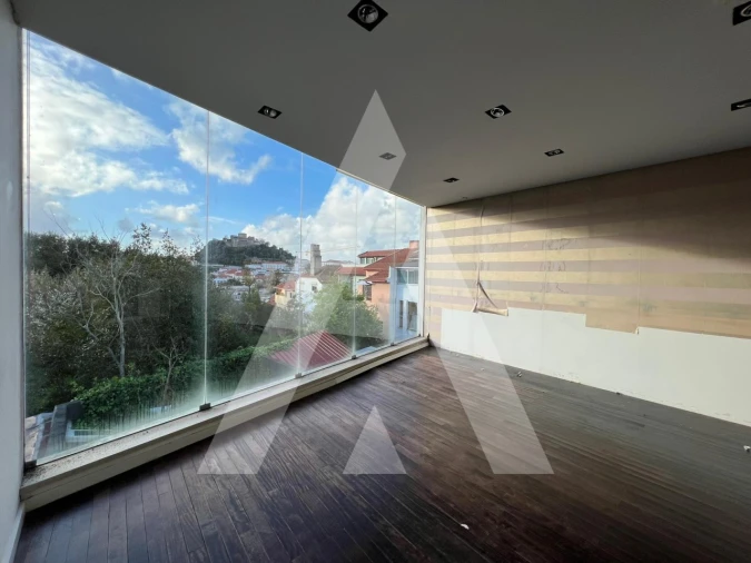 Prédio para Venda em Leiria, Pousos, Barreira e Cortes Foto 12