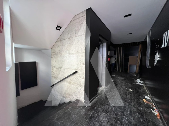 Prédio para Venda em Leiria, Pousos, Barreira e Cortes Foto 10