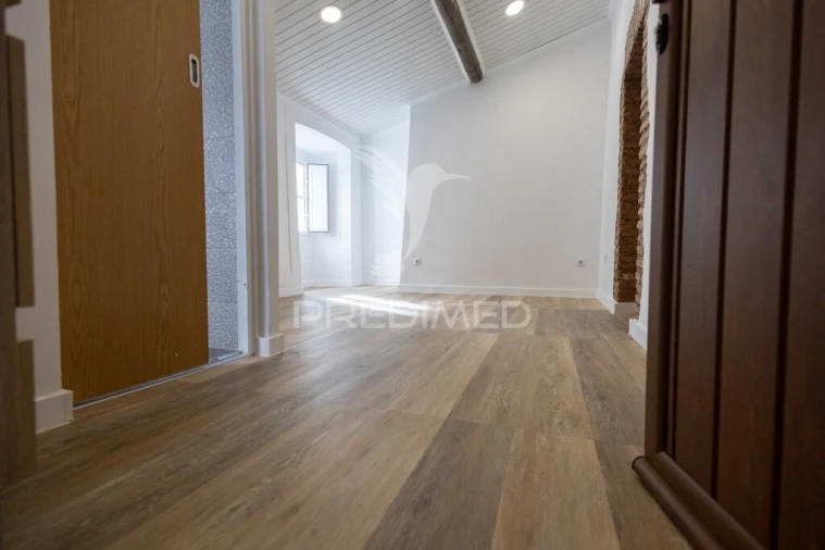 Apartamento T2 para Venda em Capelins (Santo Antonio) Foto 14