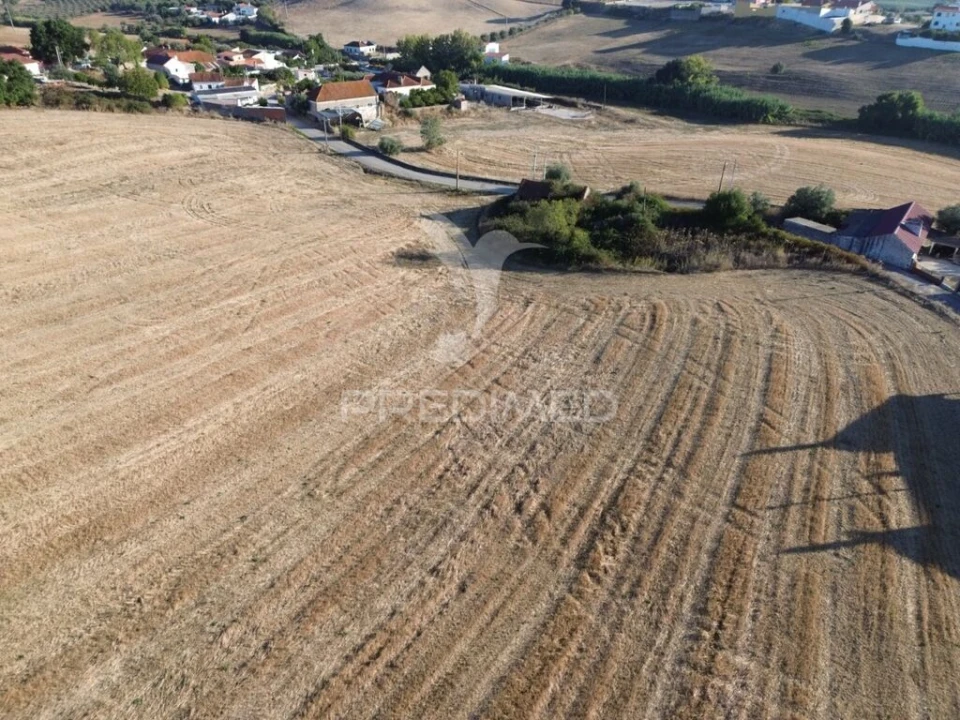 Moradia T3 para Venda em Achete, Azoia de Baixo e Póvoa de Santarém Foto 8