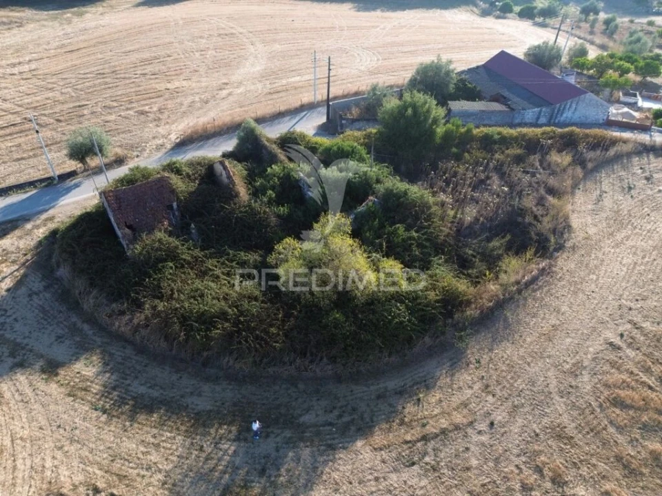 Moradia T3 para Venda em Achete, Azoia de Baixo e Póvoa de Santarém Foto 15