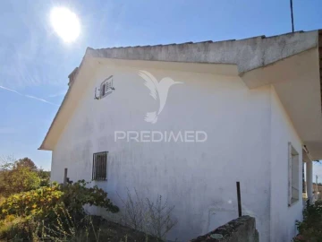 Moradia T5 para Venda em Proença-A-Nova e Peral