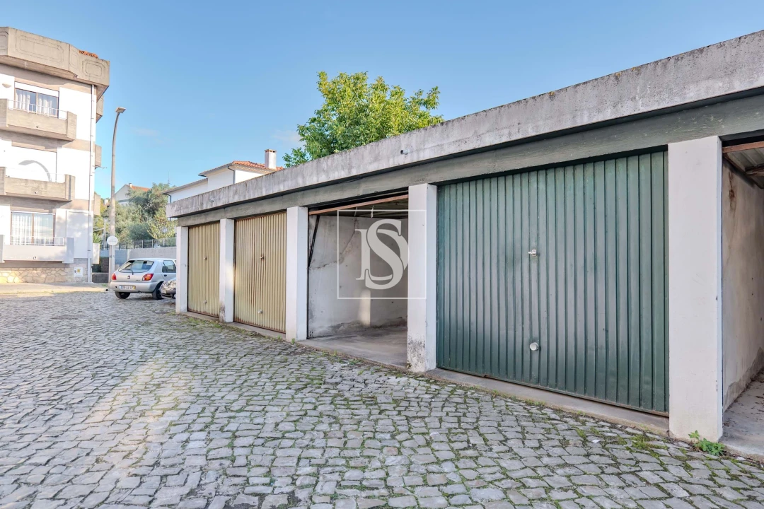 Apartamento T4 para Venda em Marrazes e Barosa Foto 32