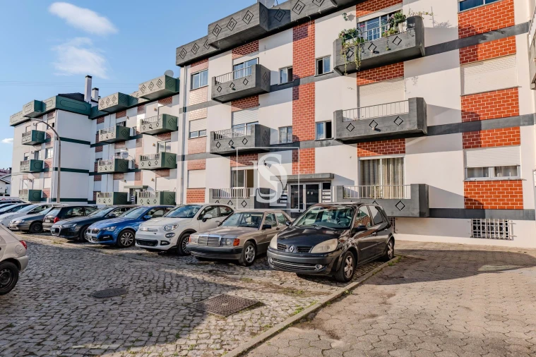 Apartamento T4 para Venda em Marrazes e Barosa Foto 33