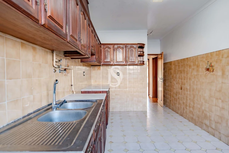 Apartamento T4 para Venda em Marrazes e Barosa Foto 8