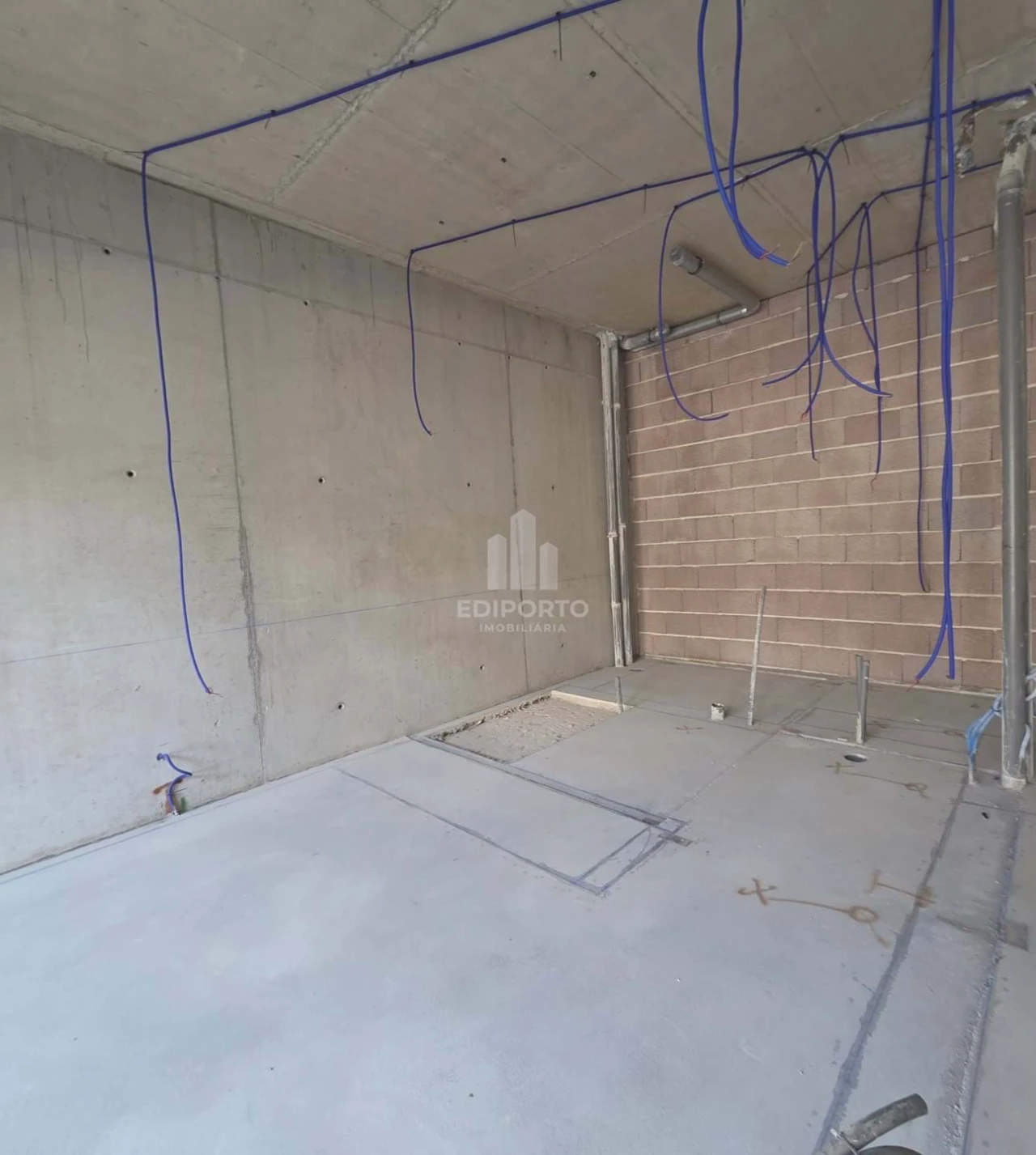 Apartamento T2 para Venda em Lordelo do Ouro e Massarelos Foto 32