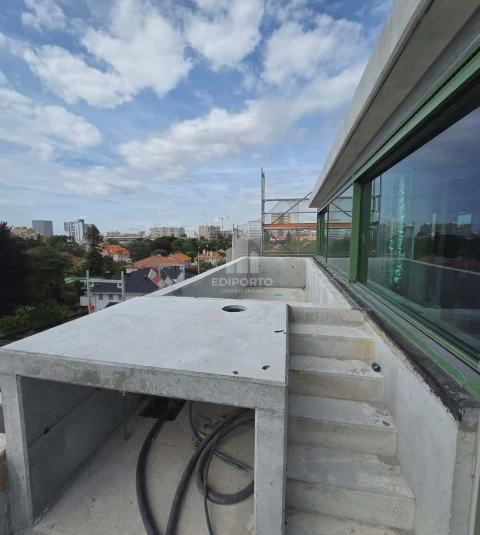 Apartamento T2 para Venda em Lordelo do Ouro e Massarelos