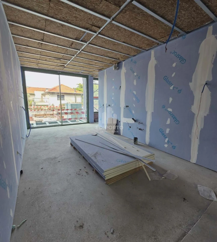 Apartamento T2 para Venda em Lordelo do Ouro e Massarelos Foto 46