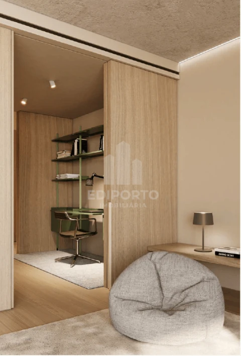 Apartamento T3 para Venda em Lordelo do Ouro e Massarelos