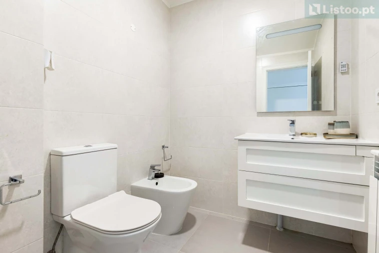 Apartamento T3 para Venda em Venda do Pinheiro e Santo Estêvão das Galés Foto 18