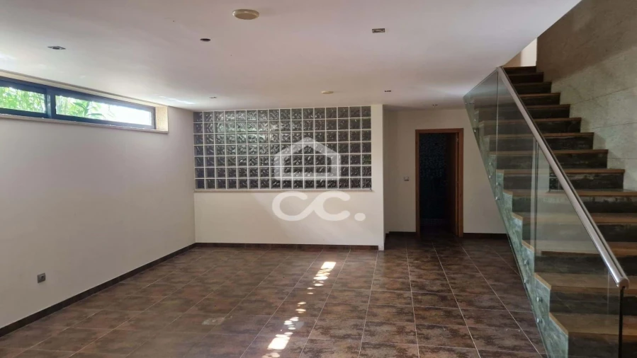 Moradia T3 para Venda em Louredo Foto 8