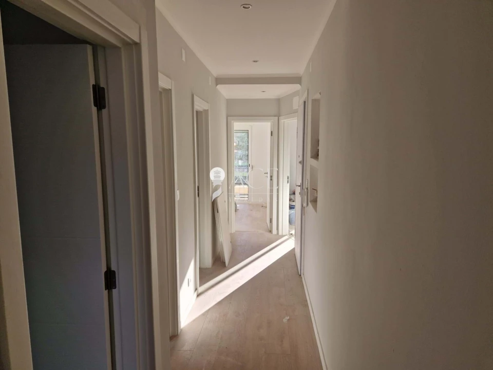 Apartamento T3 para Venda em Castanheira do Ribatejo e Cachoeiras Foto 14