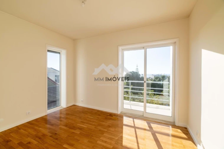 Moradia T4 para Venda em Matosinhos e Leça da Palmeira Foto 14