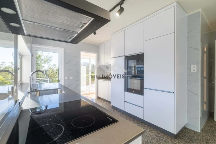 Moradia T4 para Venda em Matosinhos e Leça da Palmeira Foto 89